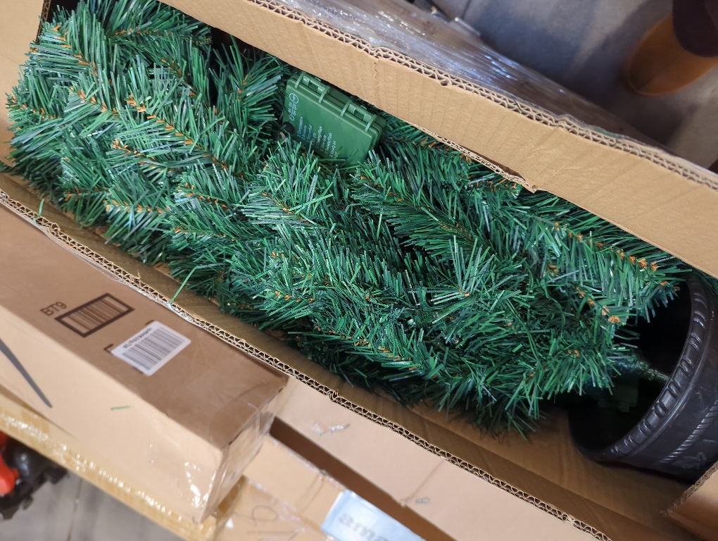 Sosation 2 Pcs 3 ft Artificial Christmas Tree Decor Prelit Tabletop Flocked Christmas Tree with Lights Pine Cones Plasic Base Pre Lit Green Xmas for Indoor Porch Decoration 8 Modes Timer 80 LEDs