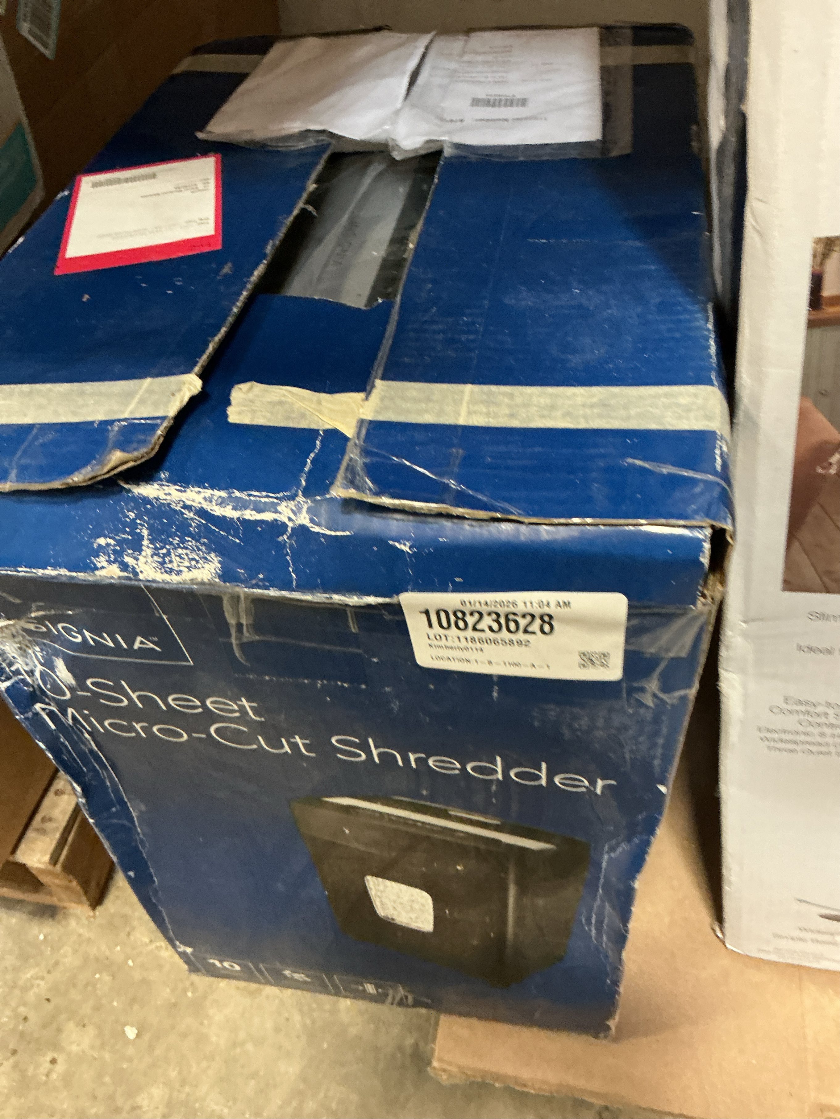 Insignia™ - 10-Sheet Microcut Shredder - Black