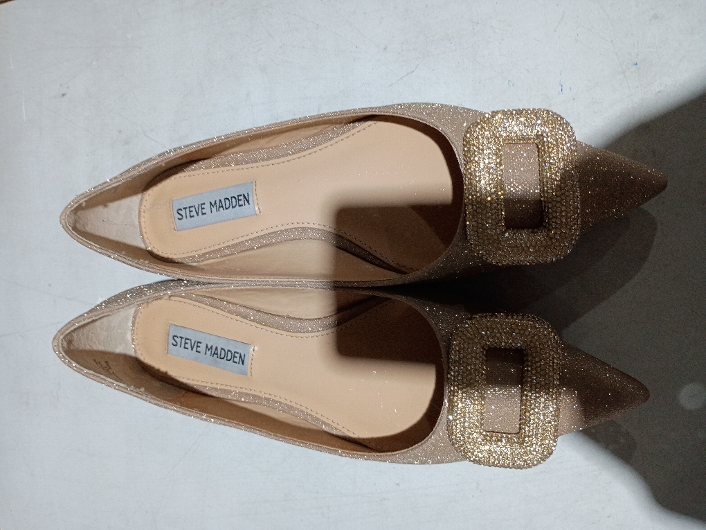 Steve Madden Womens Tink size 7