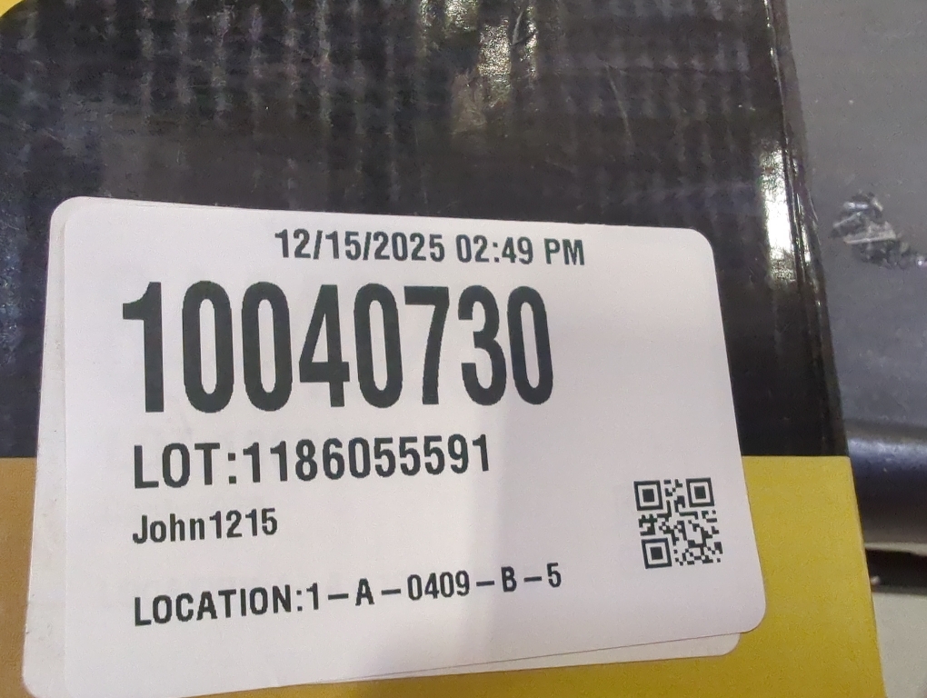 Set of 2 Size 10x10 GloBoid Wood Charger Plates & Trays, Wooden Tray For Food & Decor, Wooden Serving Board & Platter, 10’ x 10' Wood Tray & Serving Platters, Acacia Wood Plate Set of 2