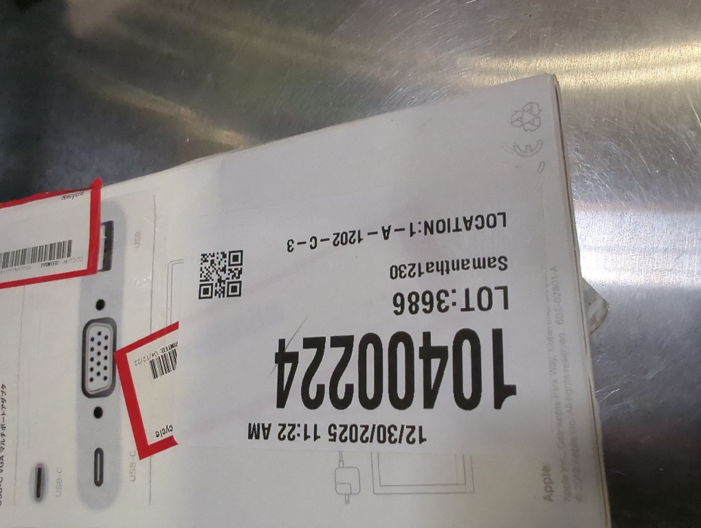 Apple USB-C VGA Multiport Adapter