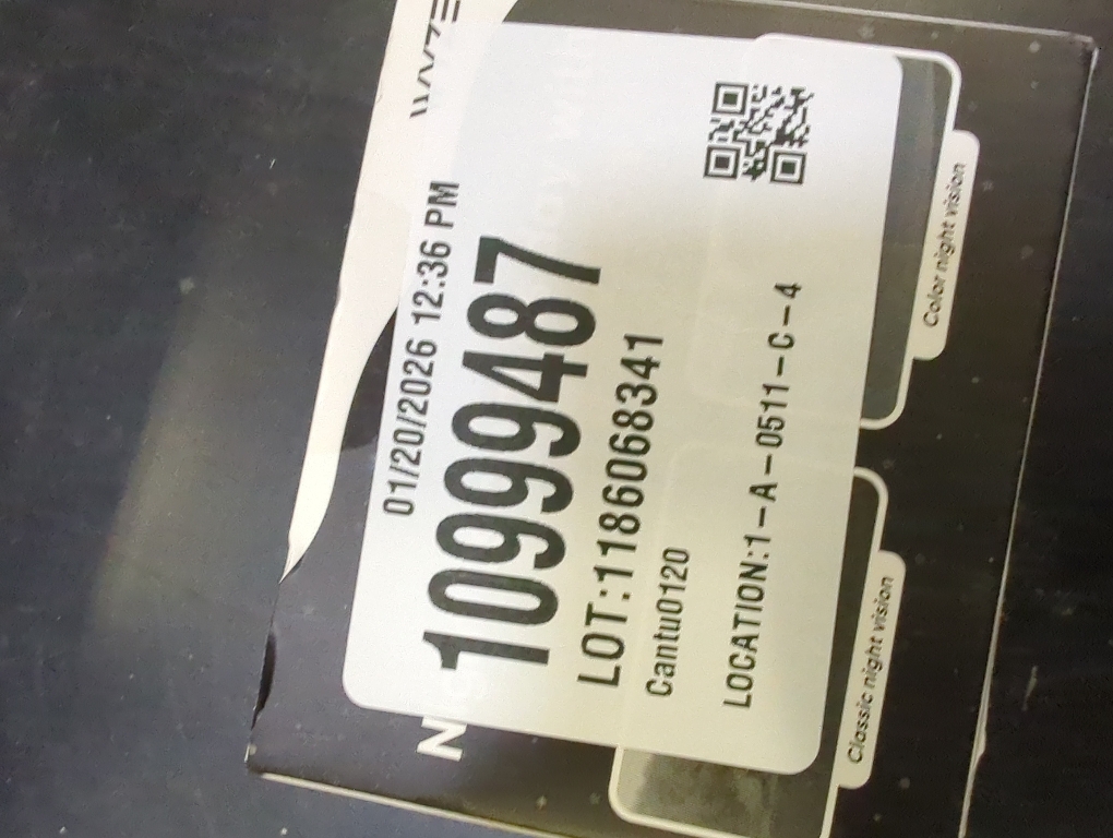 Wyze Cam OG Indoor/Outdoor 1080p Wi-Fi Smart Home Security Camera with Color Night Vision, Built-in Spotlight, Motion Detection, 2-Way Audio, Compatible with Alexa & Google, White, Free Expert Setup