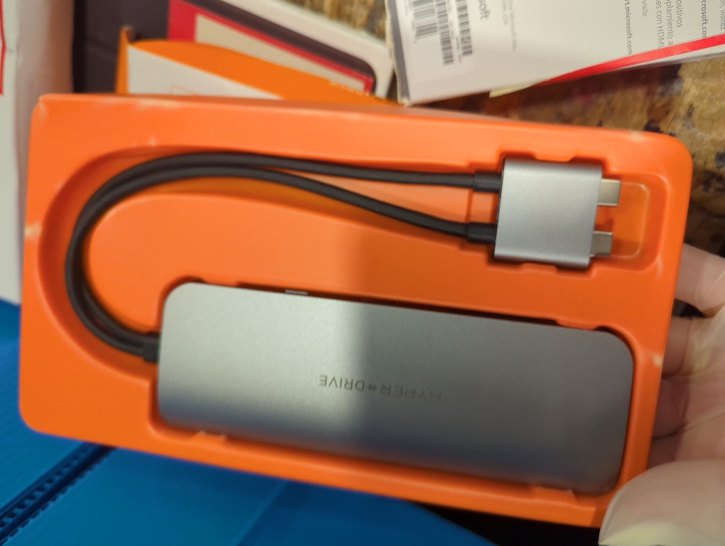 Docking Station, USB C Hub, TOTU 9 in 1 Triple Display Docking Station with Collage Display Mode, Dual 4K HDMI, VGA, 100W PD, 3 USB 3.0 and TF/SD Card Reader for MacBook Pro Air and Type-C Laptops