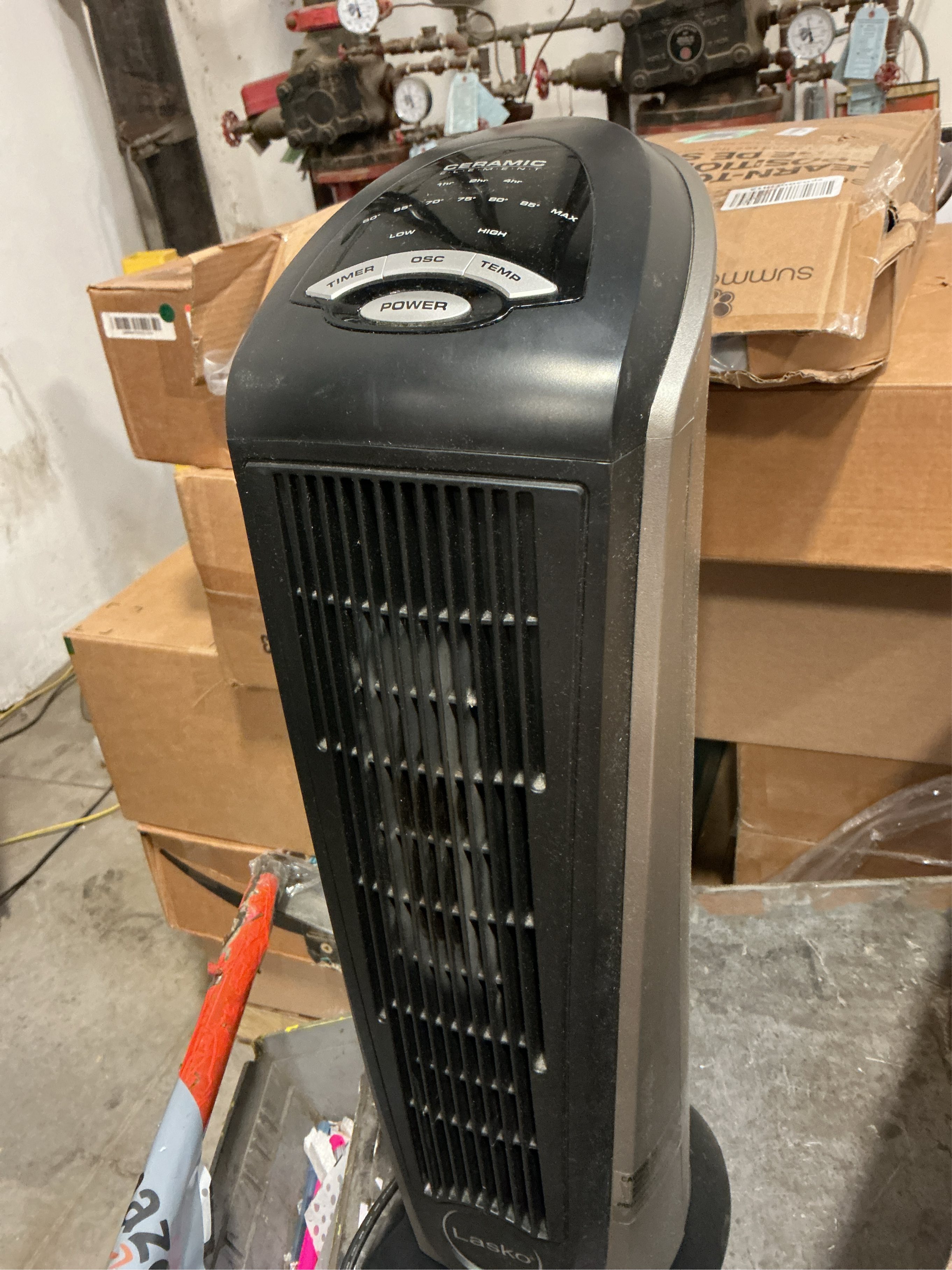 Lasko 150 sq ft Electric Ceramic Tower Heater