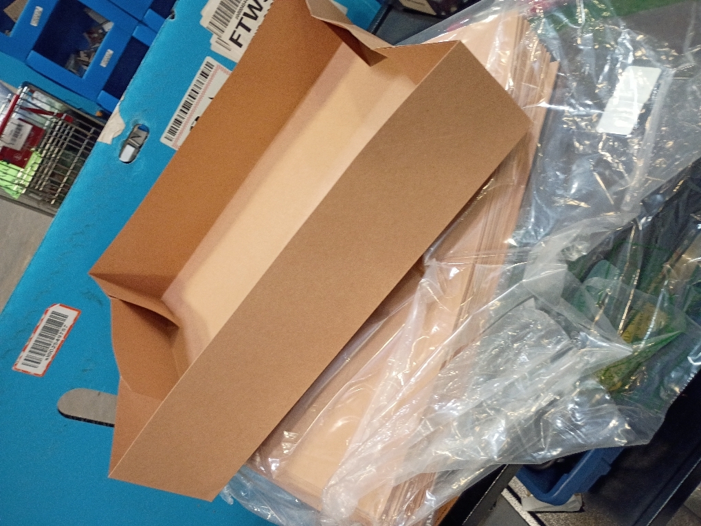 Restaurantware Kraft Paper Inserts 10 Count 13.6 x 9.3 x 2.4 Greaseproof PE Coating Freezer-Ready Disposable Sturdy Brown Paper Inserts for Take Out Food Dividers, Deli Boxes, Catering Trays