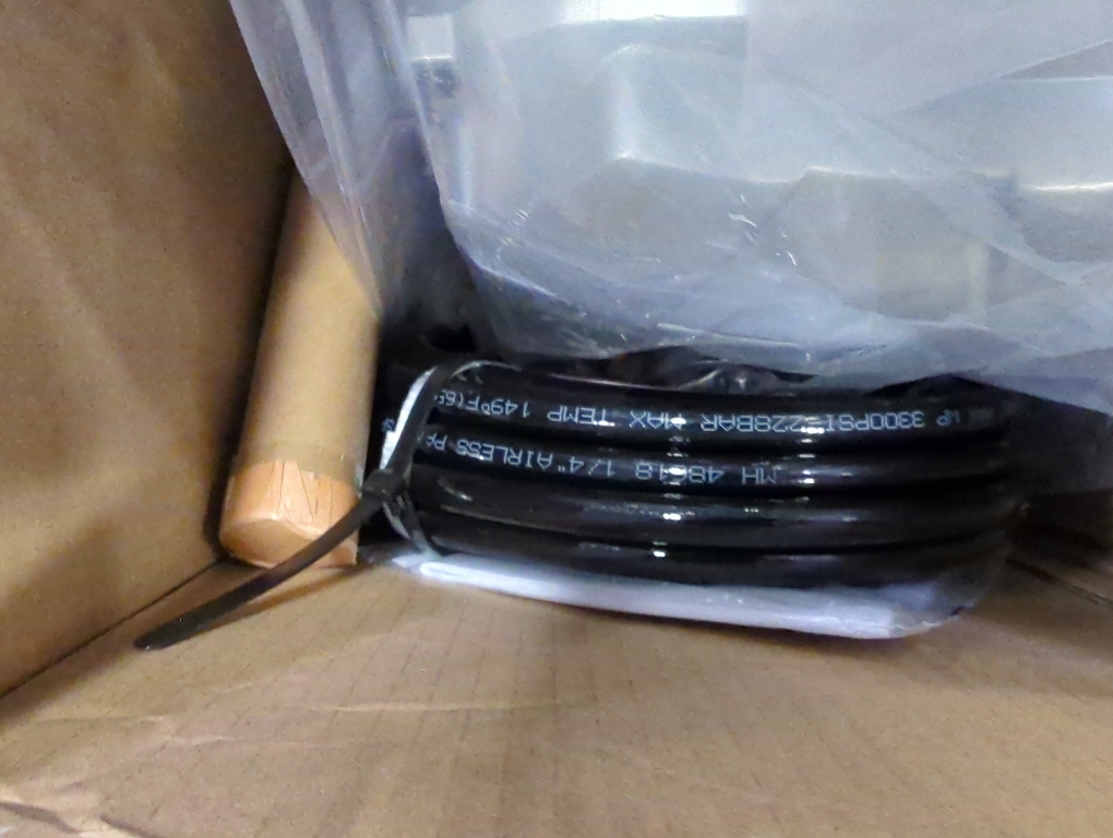 MaXpray M1 Airless Paint Sprayer, Highly Efficient Thinning-Free Minimal Overspray for Up to 10 Gallon DIY Painting Projects Home Interior & House Exterior, Comes with Sprayer Accessories