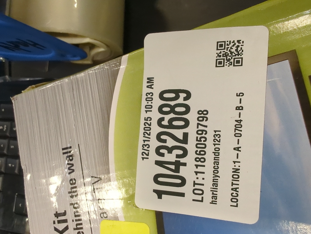 Legrand Wiremold In Wall TV Power Kit White (HT2202WHV1)