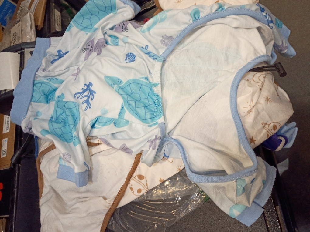 Bienbee Dog Pajamas, 4 Pack Dog Recovery Suit Shedding Suit Cute Soft Puppy Clothes Dogs Pjs Onesies Jammies Adjustable Breathable & Stretchy Clothes for Small Medium Large Dogs Girl Boy Puppy-XL