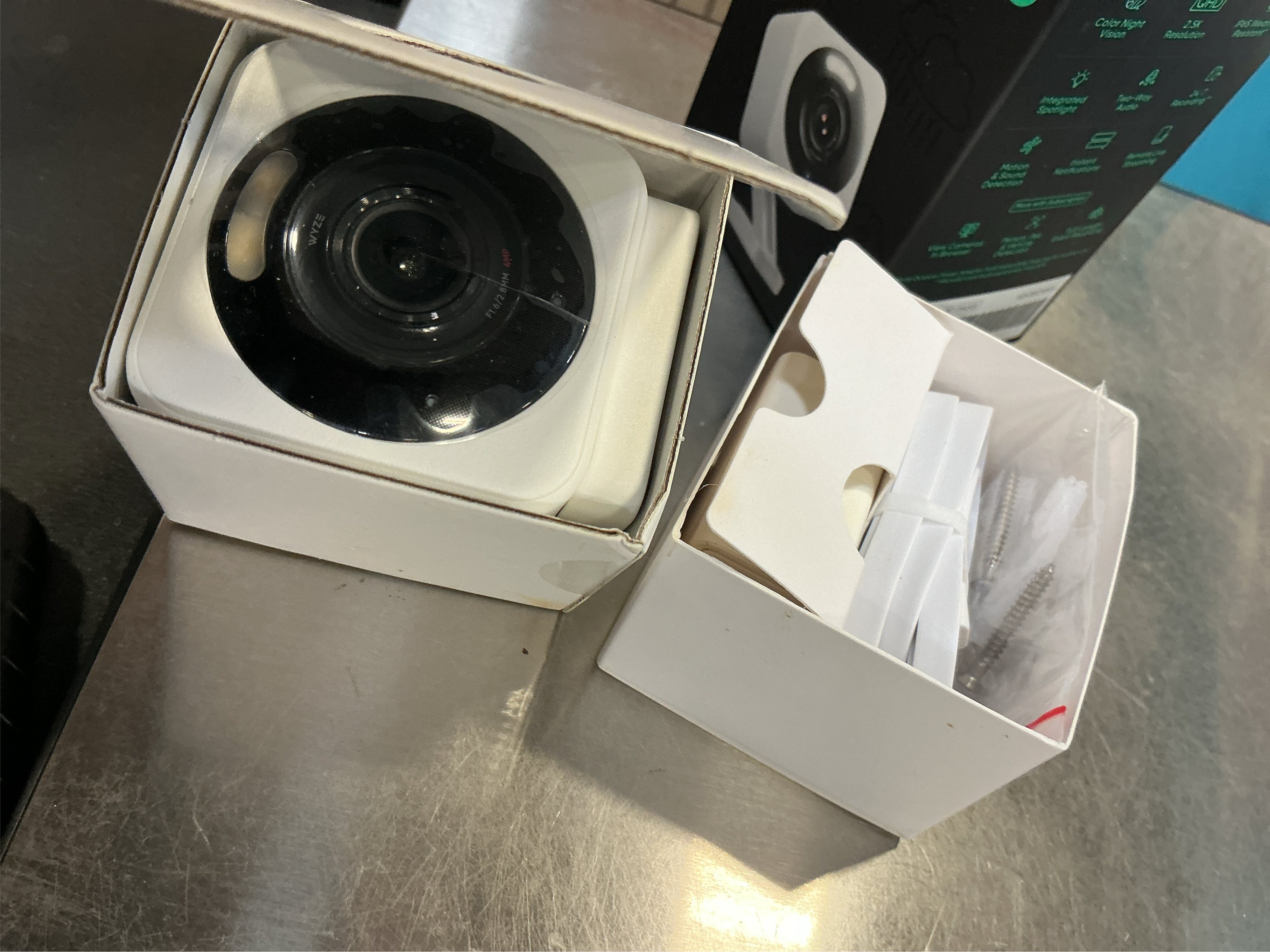 WYZE Cam v4 (Latest Model), 2.5K AI Security Camera, Indoor/Outdoor Cameras for Home Security, Baby Monitor & Pet Camera, Vibrant Color Night Vision, No Subscription Required, Free Expert Help