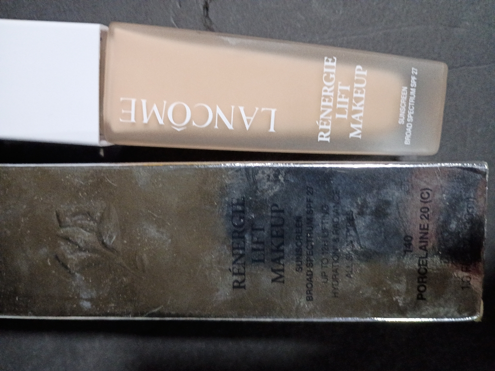 Lancome Renergie Lift Makeup Foundation SPF 27, 140 Porcelaine 20(C), 1 Ounce