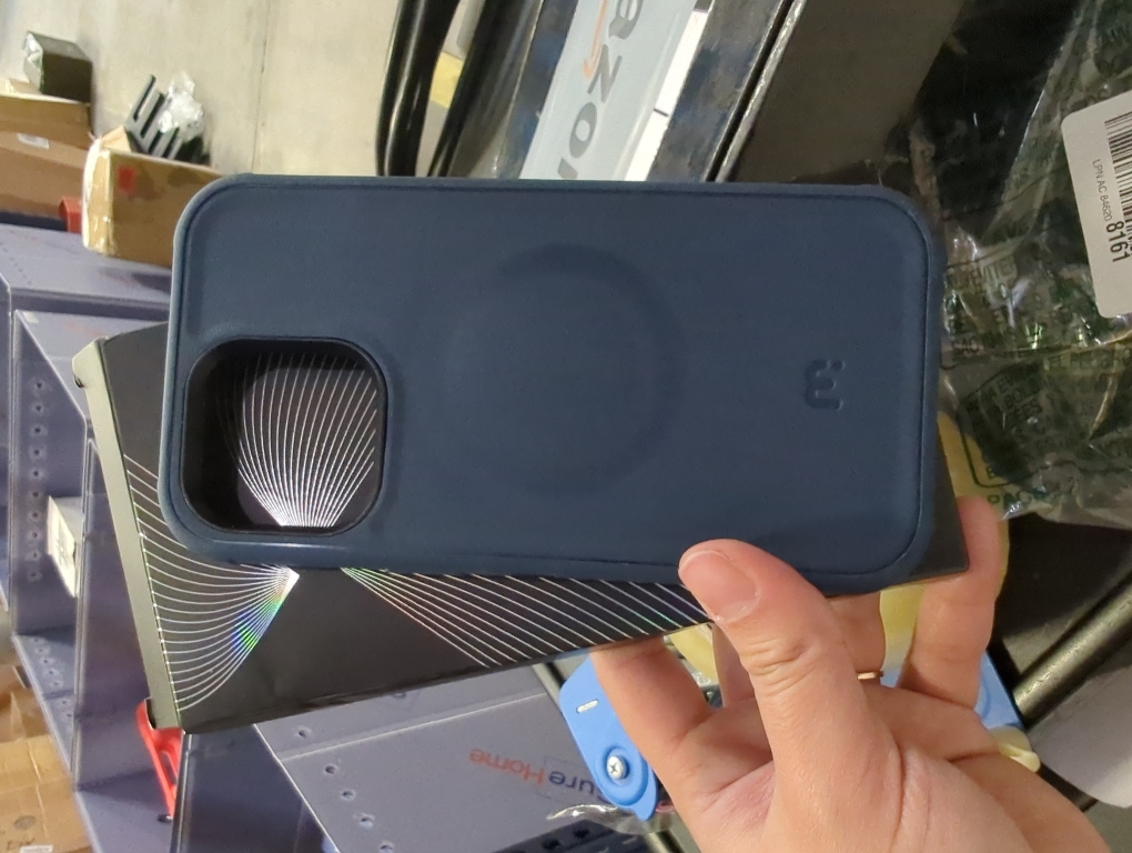 TORRAS Magnetic Slim-Fit for iPhone 14 Pro Max Phone Case, Ultra-Thin Case Compatible with MagSafe, Matte Hard PC Cover Protective Anti-Fingerprint Anti-Scratch 2022, Black