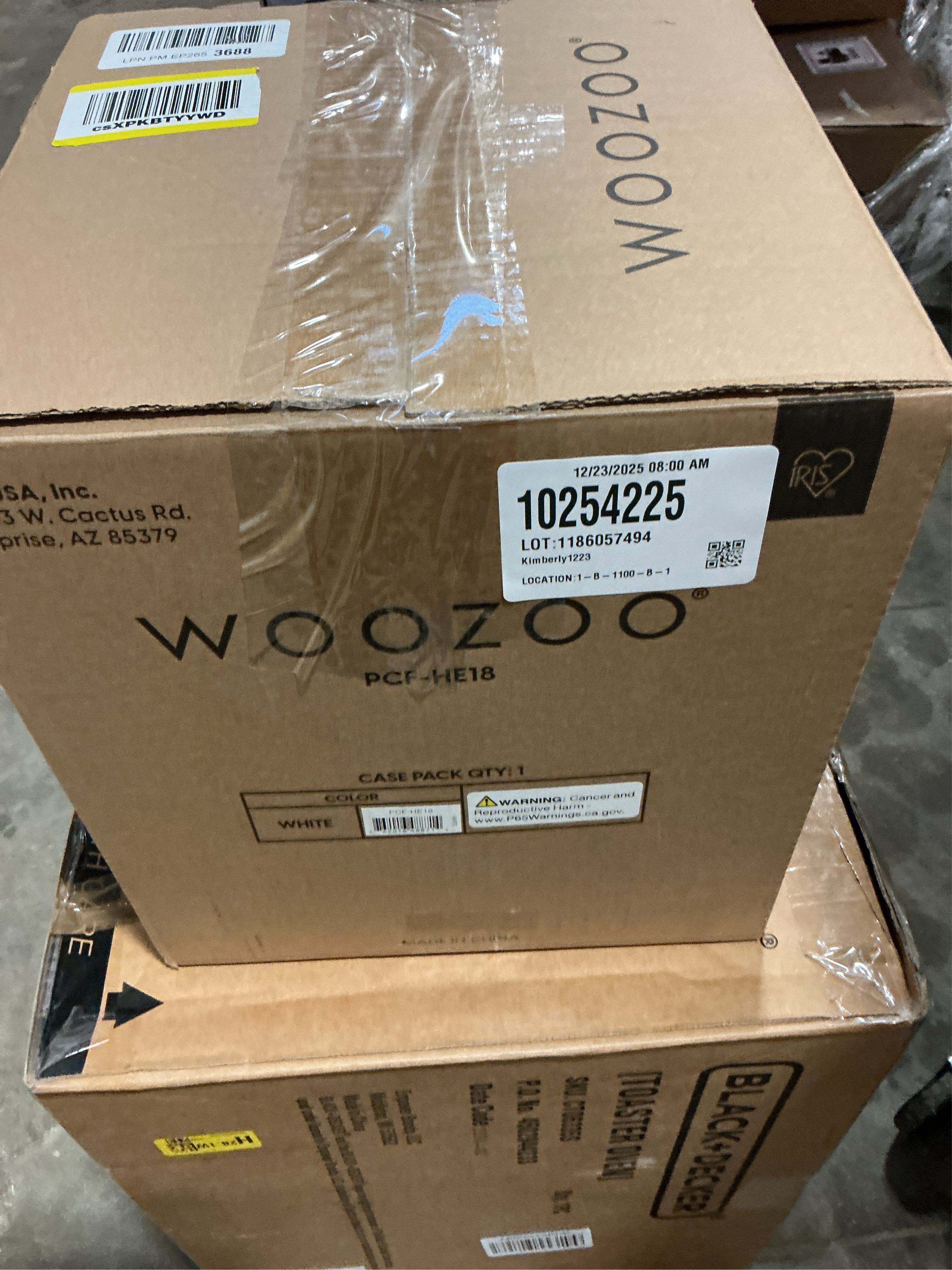 IRIS WOOZOO Oscillating Air Circulator Fan, White