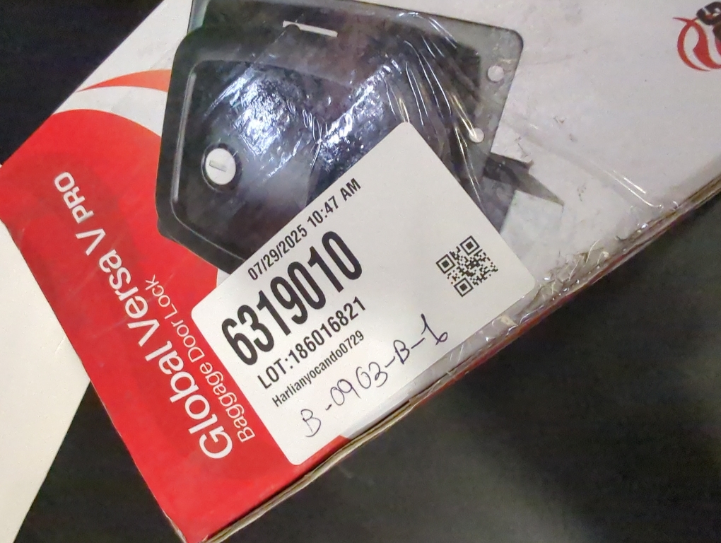 Creative Products Group BLL-50301-2006-1PK Global Versa PRO Baggage Slam Latch - Versa V