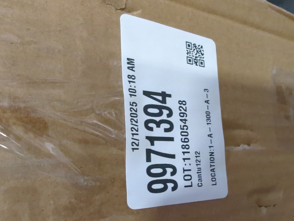 Elsjoy Set of 4 Vintage Green Wine Glass, 8.5 Oz Embossed Glass Goblet Colored Stemmed Drinking Glassware, Beverage Stemware for Juice, Cocktail, Party Wedding