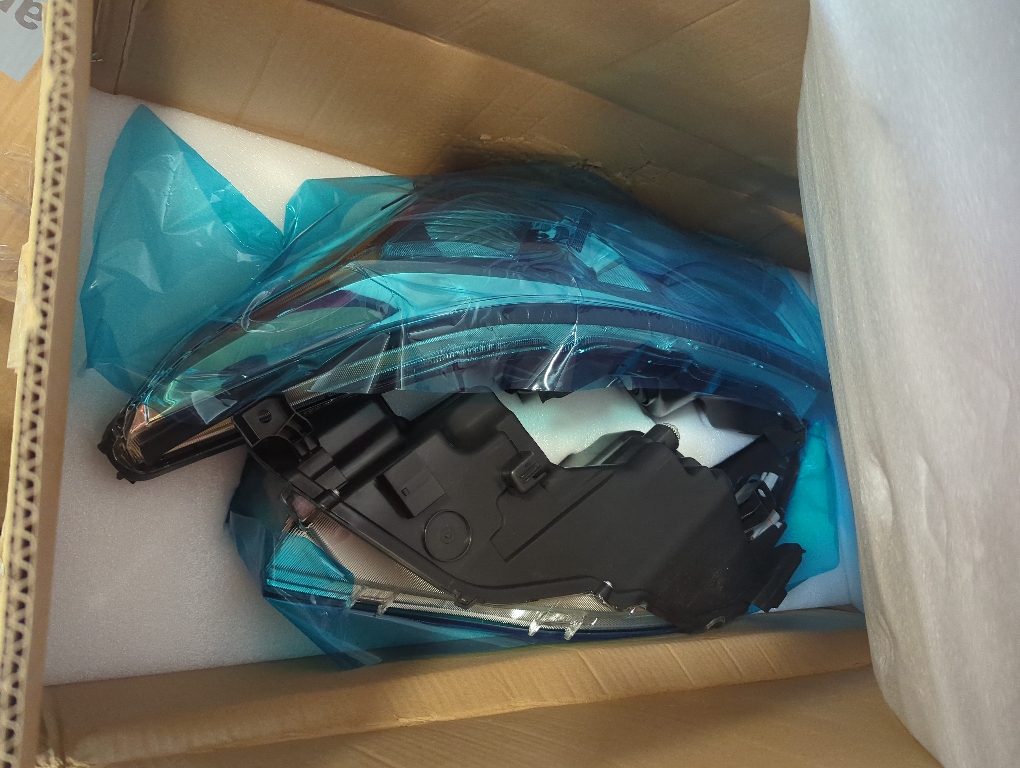 Jecoupoon 811500E250 811100E250 Halogen Headlight w/o Bulbs Compatible with 2014-2016 Highlander LE Plus/LE/Limited/XLE Driver & Passenger Side