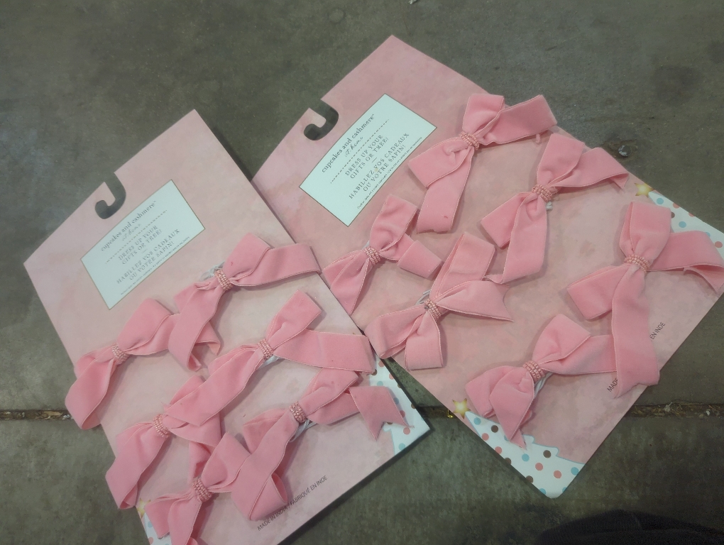 Cupcakes and Cashmere 12pc Pink Bows