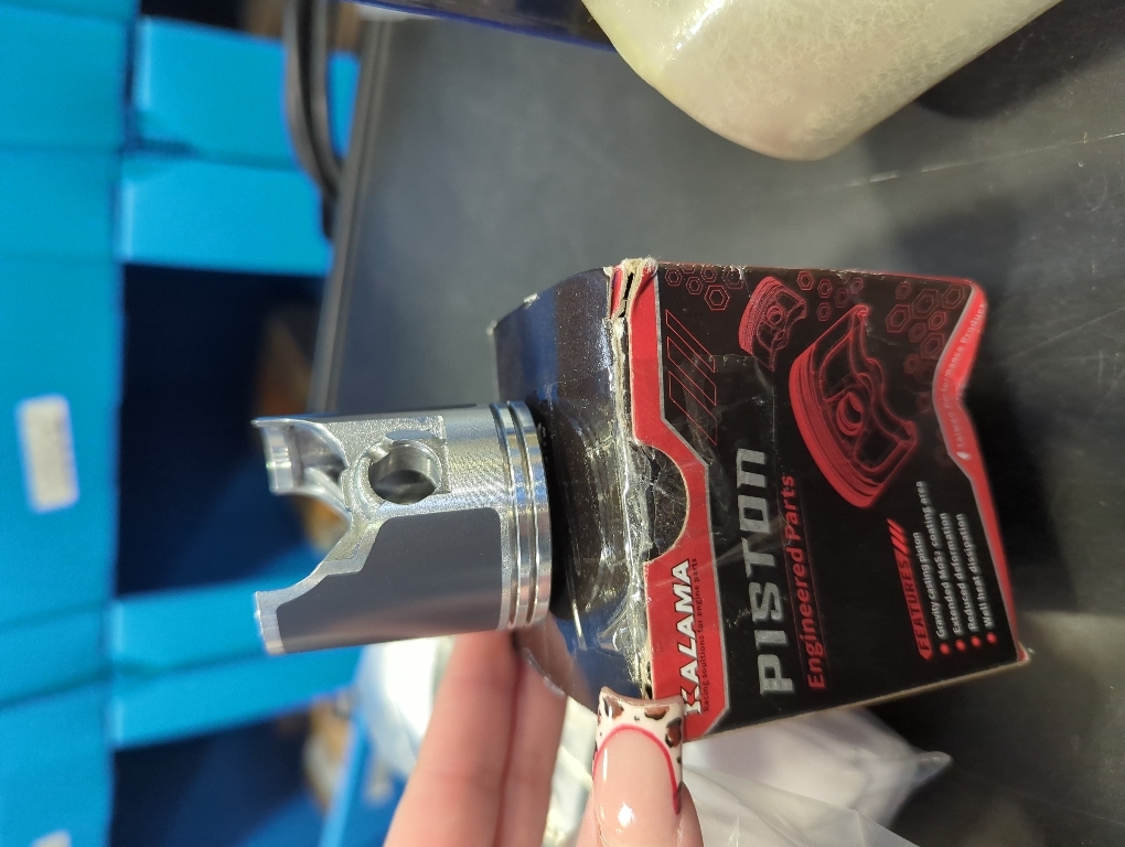 Asaki Piston Kit Compatible with Yamaha PWC GP760/LST1200 64X-11631-00 65U-11631-02 47-403 Std with Ring (Bore 83.64)