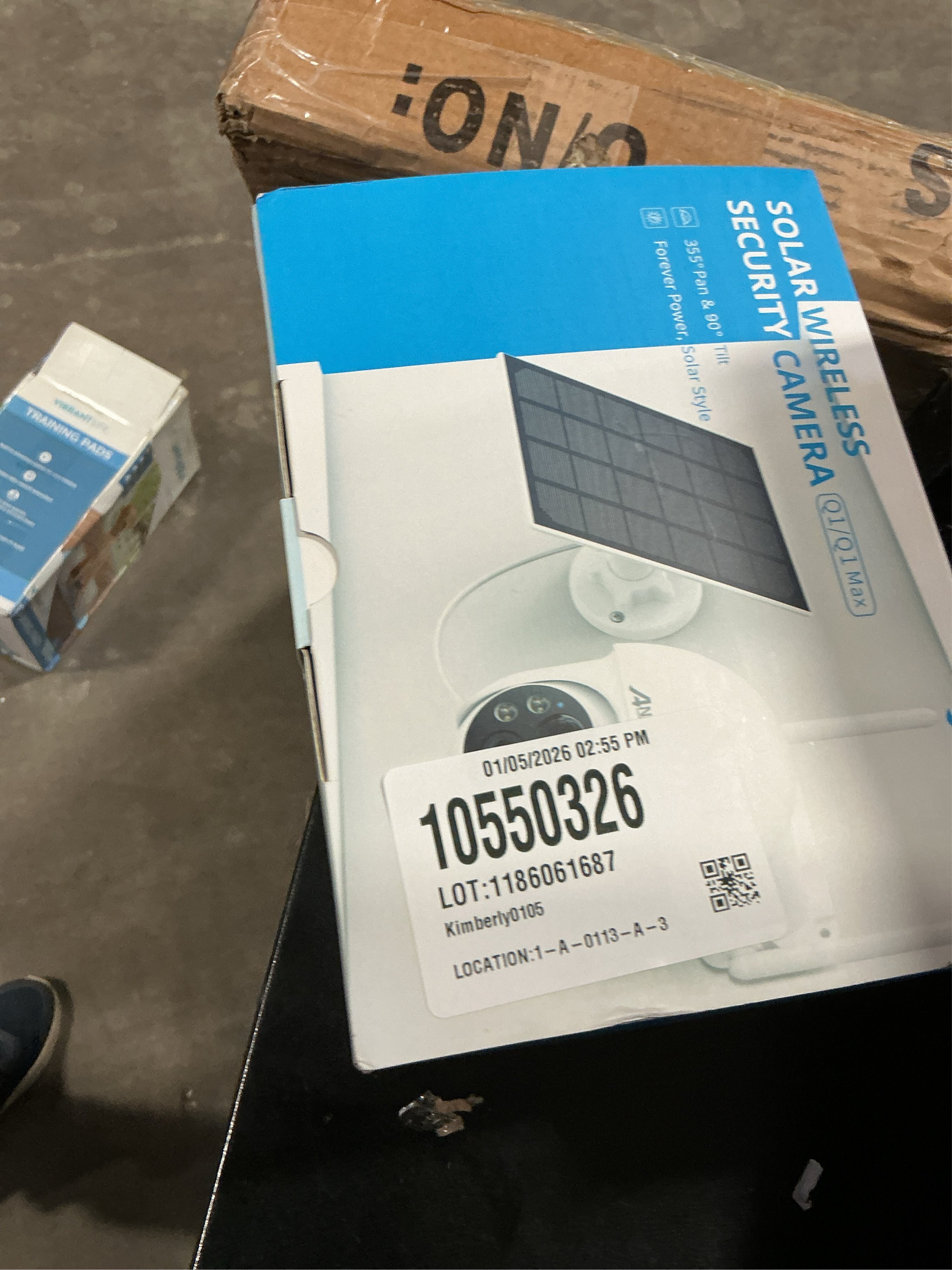 ANRAN Security Camera Wireless Outdoor, 2K Solar Outdoor Camera with 360° View, Smart Siren, Spotlights, Color Night Vision, PIR Human Detection, Pan Tilt Control, 2-Way Talk, IP65, Q1 White