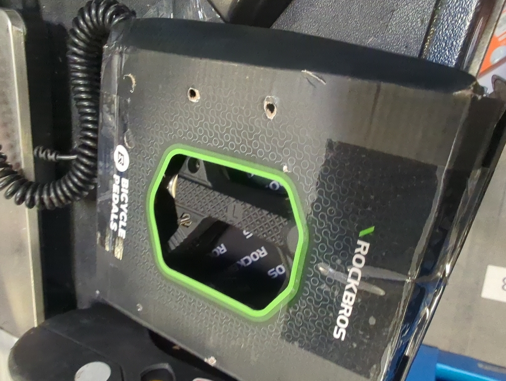 ROCKBROS Mountain Bike Pedals Flat MTB Pedals Nylon Fiber Bicycle Platform Pedals for Road Mountain BMX MTB Bikes