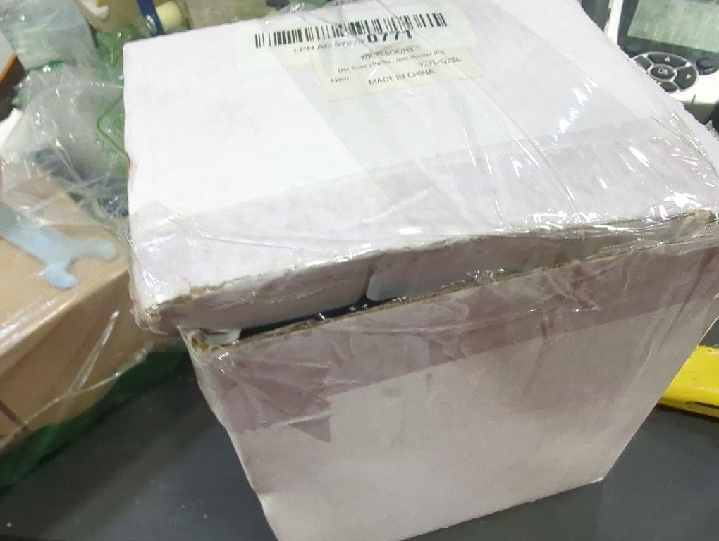 Der Rose Set of 2 Color Black  Fake Plants Artificial Succulent Plants for Office Desk Accessories Black Bathroom Home Room Aesthetic Decor Indoor