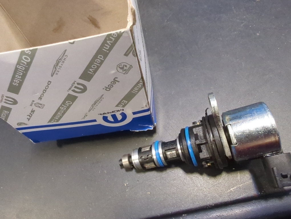 Koomaha 916-511 Cylinder Deactivation Solenoid 1PCS Replacement for 2005-2009 Chrysler 300 Dodge Ram Charger Durango Jeep Grand Cherokee Commander 5.7L 53032152AD 53032152AC 916-511XD