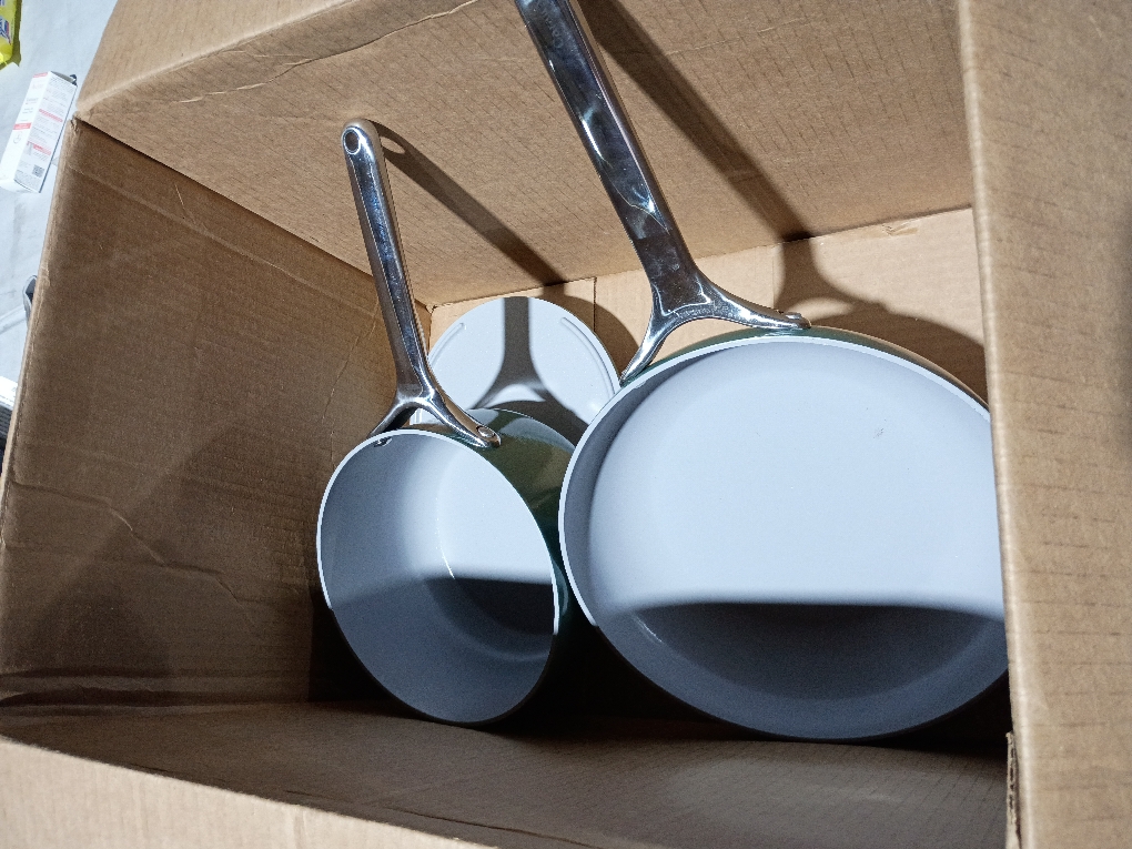 Caraway Home 4pc Mini Fry Pan and Mini Sauce Pan Set ) (See the picture for the color)