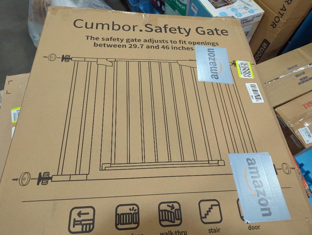 Cumbor 29.7-46 Baby Gate for Stairs, Toddler Safety Essentials for The House, Auto Close Dog Gate for Doorways, Mom's Choice Awards Winner-Easy Install Pressure Mounted Pet Gates for Dogs, White