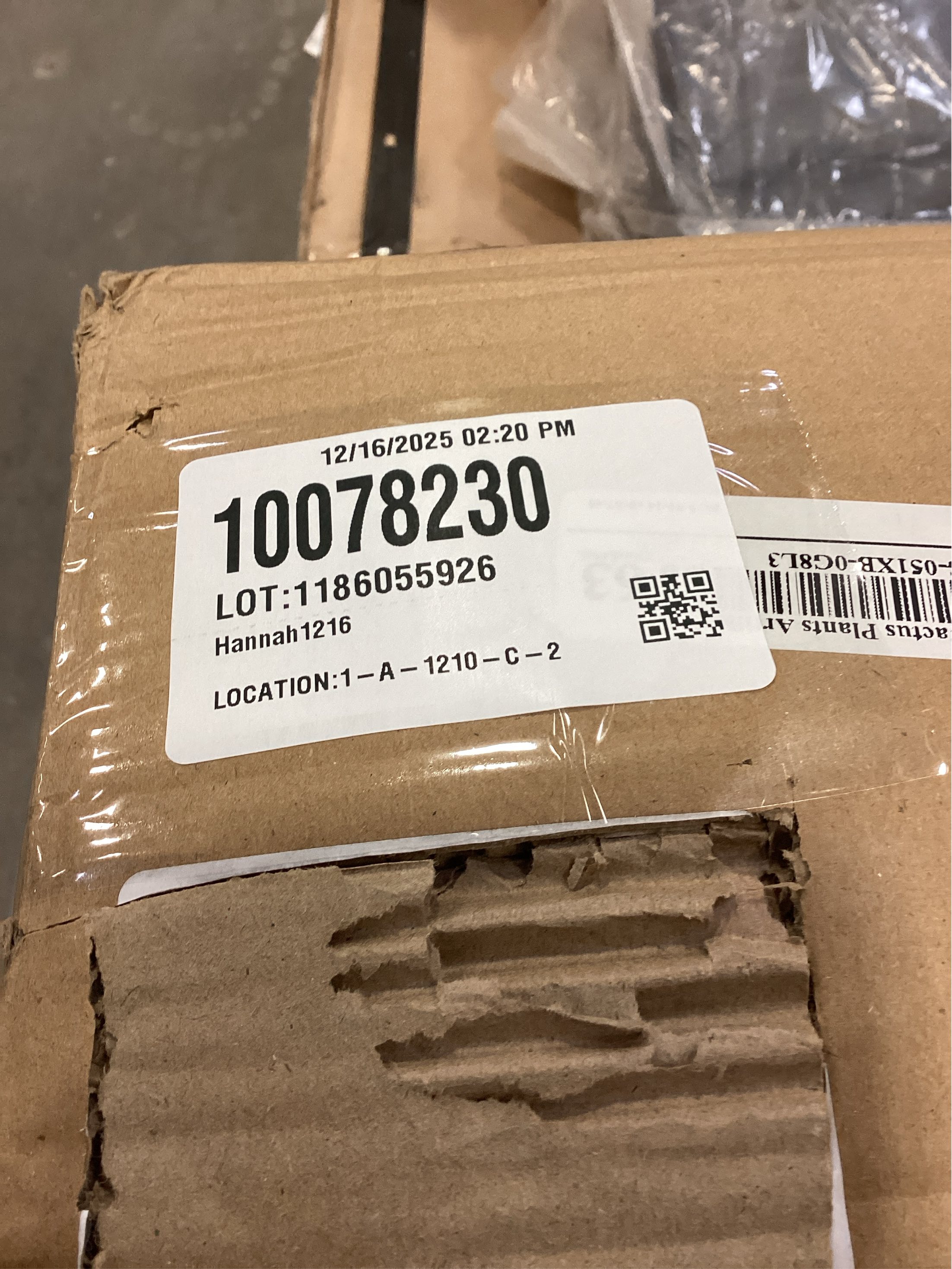 Velener Artificial Agave Plant Set,18 Inch, Faux Aesthetic Plants for Home Decor, Realistic UV Resistant Fake Agave Plants Without Pot, Set of 2