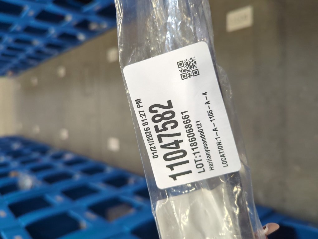 Amerock Urbanite 10-1/16-in (256mm) Center to Center Polished Chrome/Black Chrome Rectangular Bar Drawer Pull