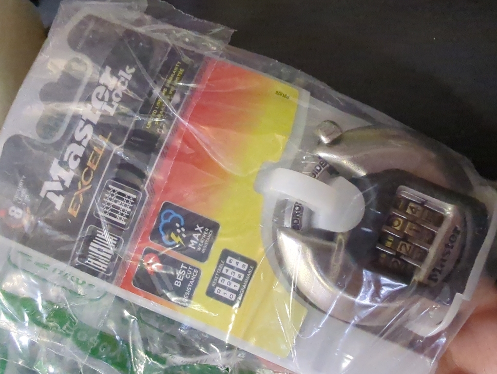 Master Lock Discus Padlock Excell Stainless Steel 70 mm M40EURDNUM