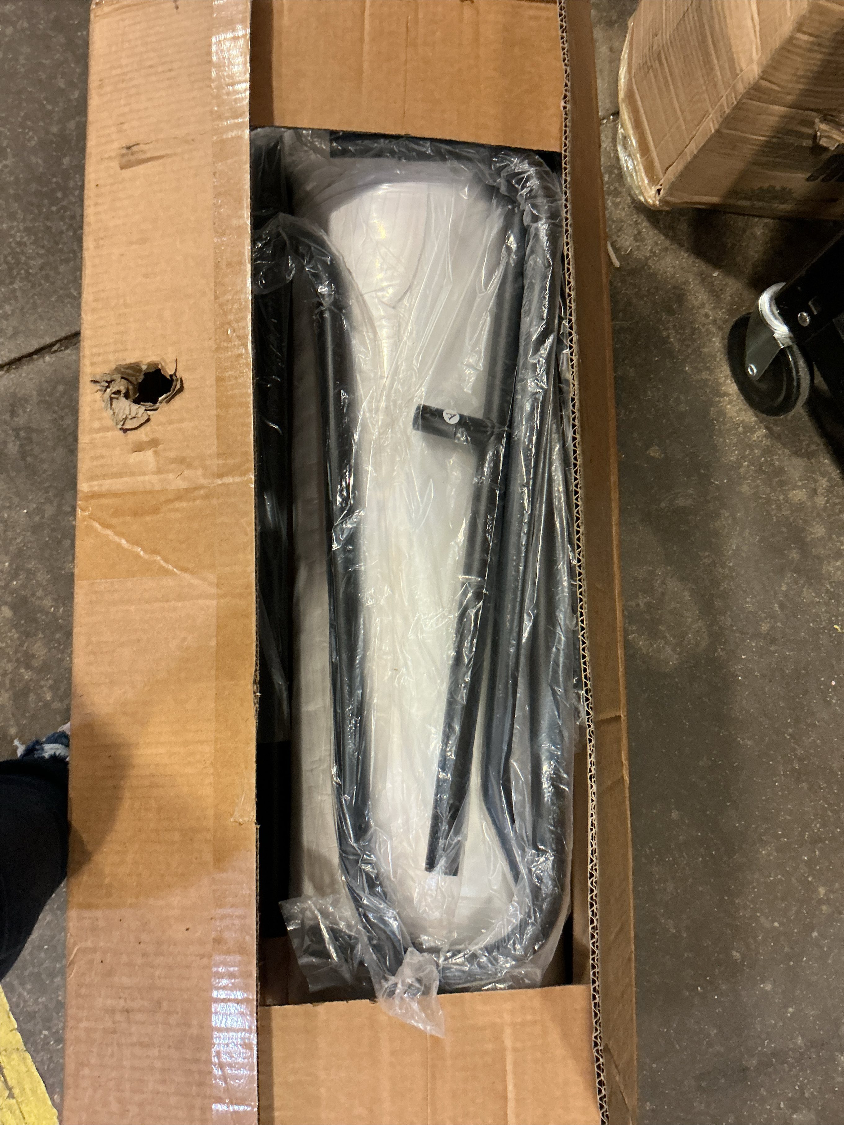 MAXYOYO Modern Accent Chair, Comfy Living Room Chair with Metal Frame Wooden Armrest, Upholstered Armchair with Soft Cushion for Bedroom Balcony Lounge Reading Room, Beige