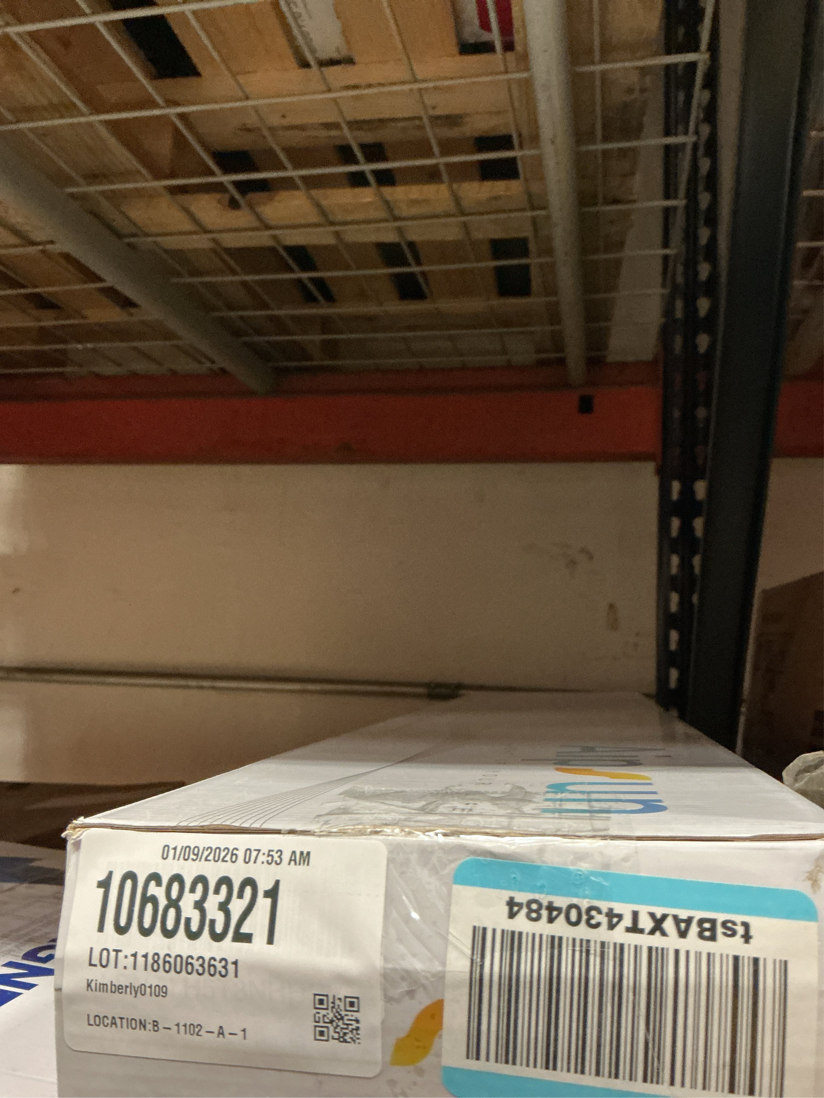 Aipsun 30W/32.6in Modern Black Vanity Light Indoor Modern Rectangular LED Wall Mount Light Up and Down Vanity Light for Bathroom Lighting Fixtures Warm Light 3000K