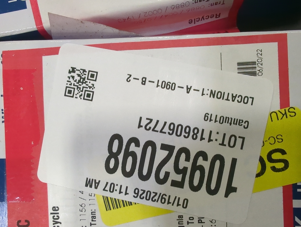 Insignia - USB to Dual HDMI Adapter - Model: NS-PU32H4A