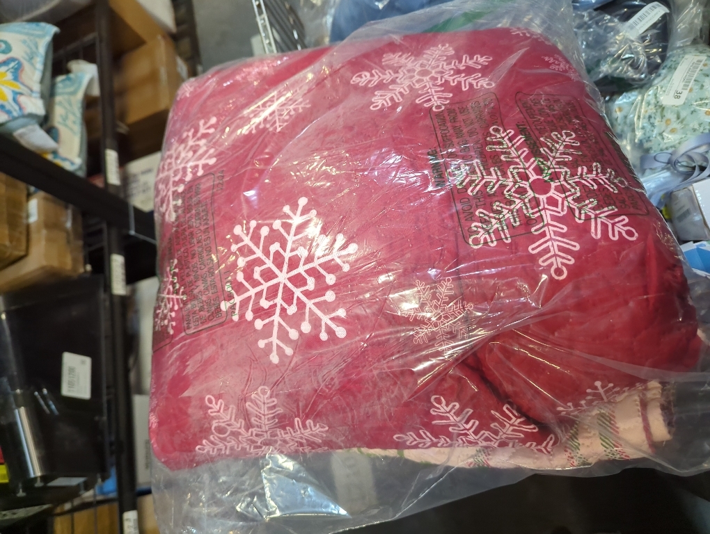 WDCOZY Christmas Quilt King Size Bedding Set with 2 Pillow Shams