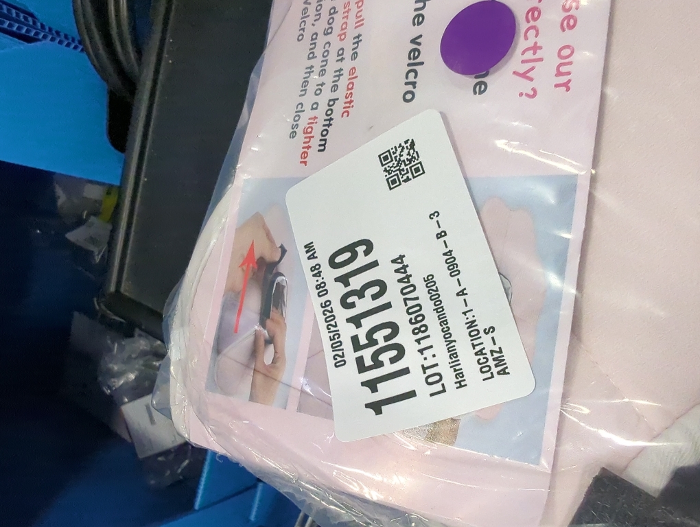 Soft Dog Cone Collar Alternative for Small Dogs(Adult Yorkshire Adult Chihuahua), Adjustable Protective Dog Head Recovery Cone, Elizabethan Comfortable Neck Pillow Cone After Surgery Anti Licking