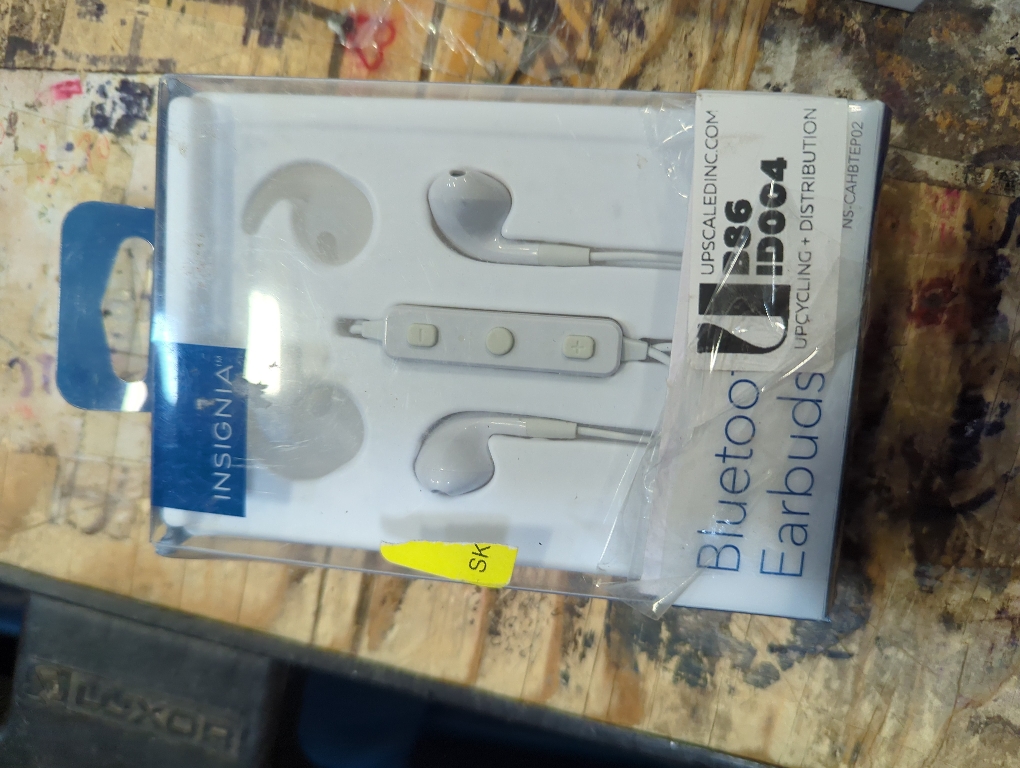 Insignia™ - Wireless Earbud Headphones