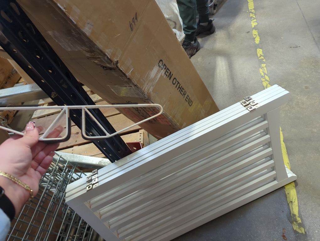 Yaheetech 24 H Freestanding Pet Gate for Dogs Wooden Dog Gates for Hallway, Doorway Collapsible Indoor Pet Fence with Support Feet Stair Barrier 4 Panels Fence White