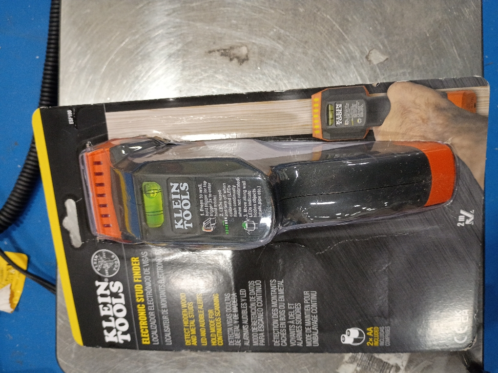 Klein Tools ESF100 Electronic Stud Finder and Wall Scanner with Bubble Level, for Wood and Metal Studs, Bright Green LEDs, Batteries Included