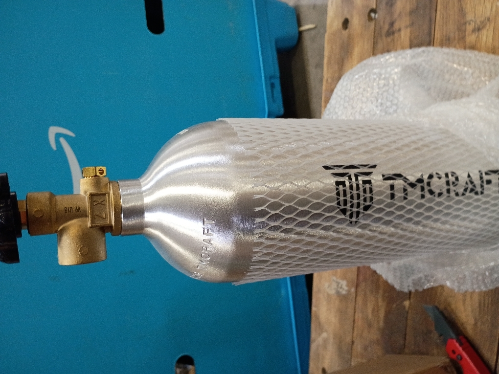 15 Cu.Ft DOT Nitrogen Cylinder, Aluminum Alloy, CGA-580 Valve | High-Strength Aluminum Alloy 6061-T6, Safety Certified with DOT, Brushed Surface with Production Fresh Date (Ships Empty)