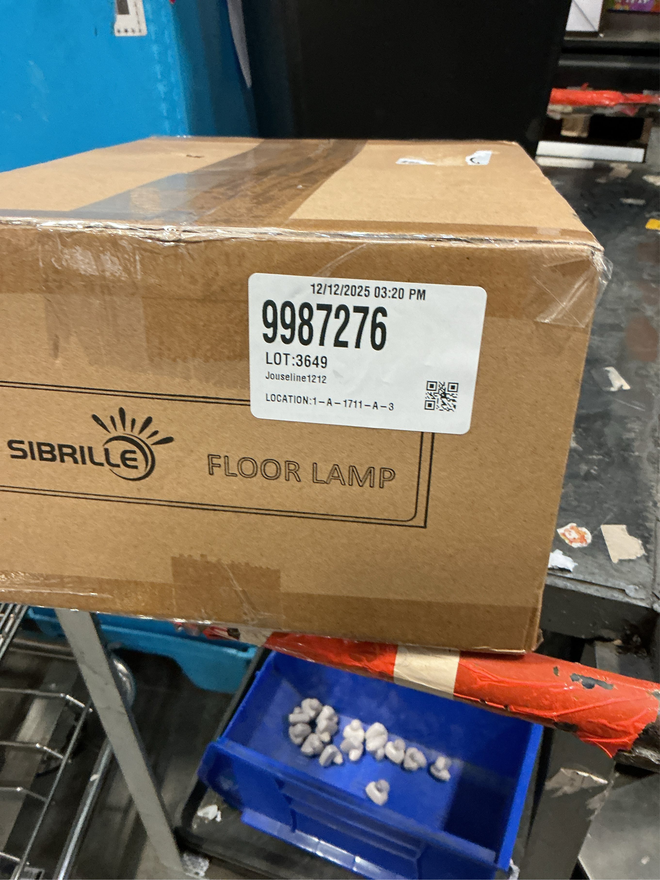 Floor Lamp with Linen Shade, Dimmable Tall Standing Lamp with Remote Control & 3 Color Temperatures, Modern Floor Lamps for Living Room Bedroom Office Corner, 9W LED Bulb Included