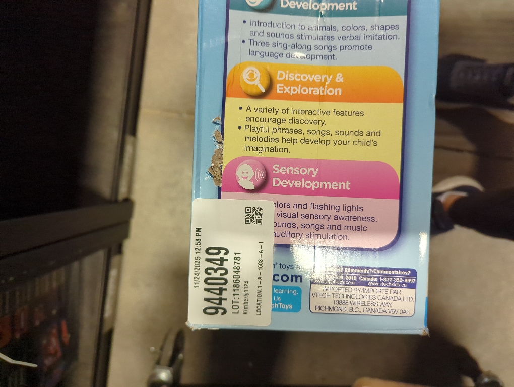 VTech® Stroll & Discover Activity Walker™