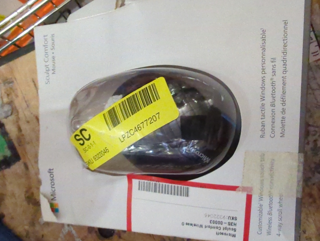 Microsoft Sculpt Comfort Wireless Mouse Black - Bluetooth Connectivity - Windows Touch Tab - 4-Way Scrolling - Scooped Right Thumb - BlueTrack Enabled