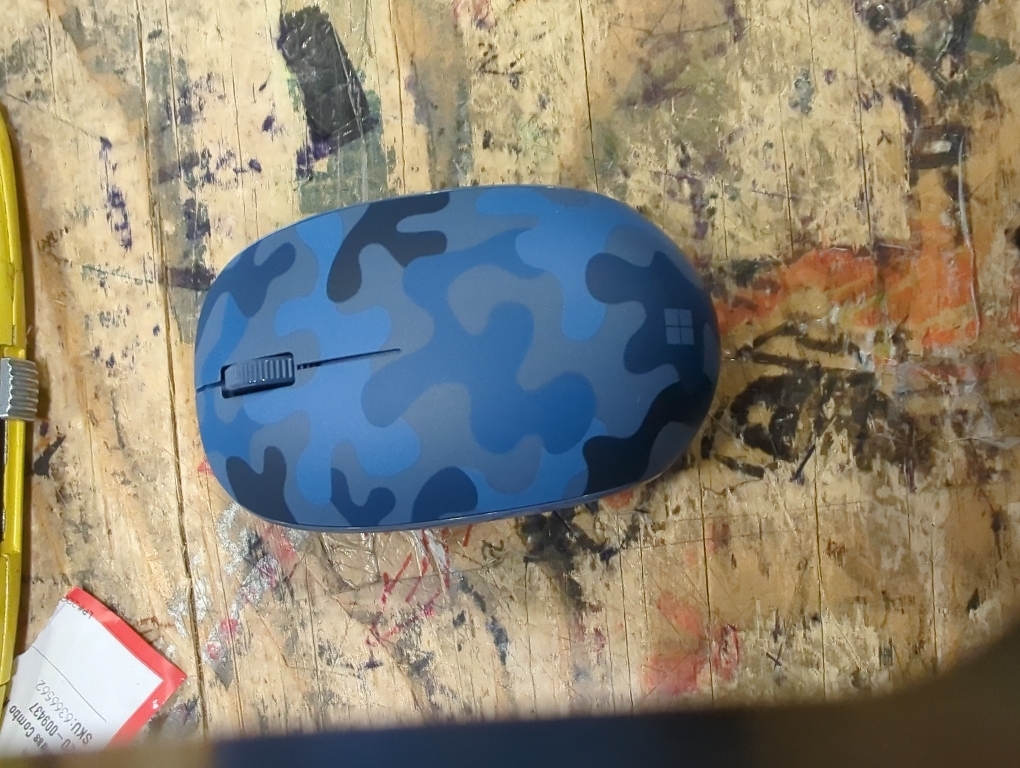 Microsoft Bluetooth Mouse (Nightfall Camo)