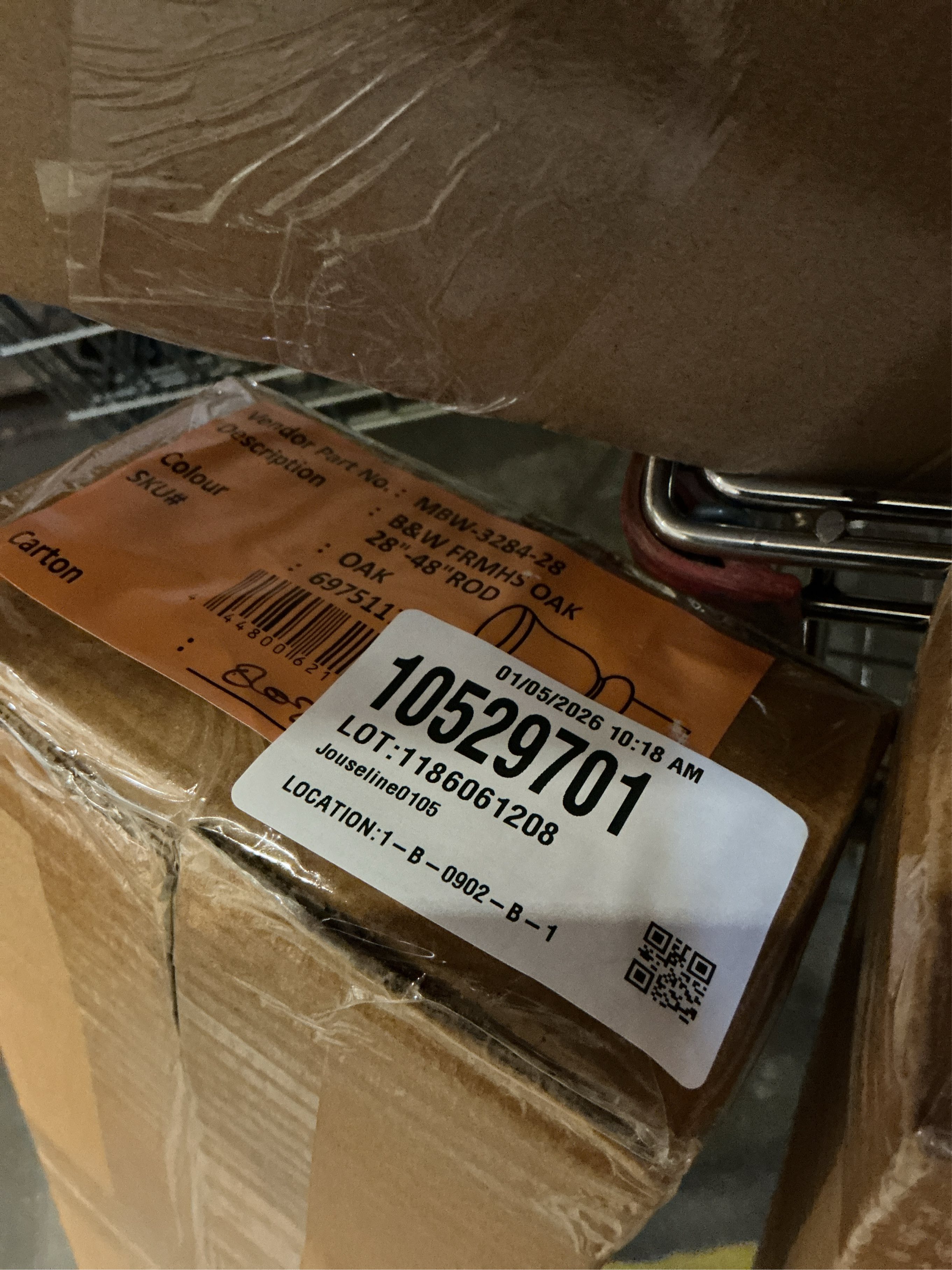 Bee & Willow Selah 28-Inch to 48-Inch Adjustable Curtain Rod Set in Oak