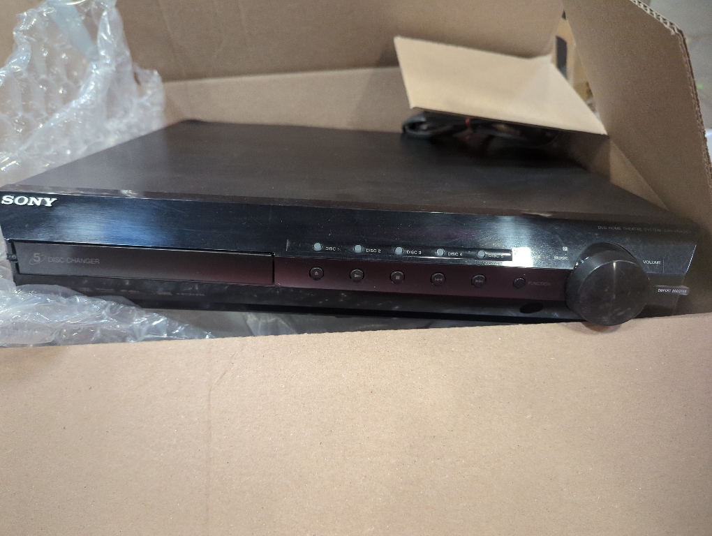 Sony 5 disc changer DVD CD