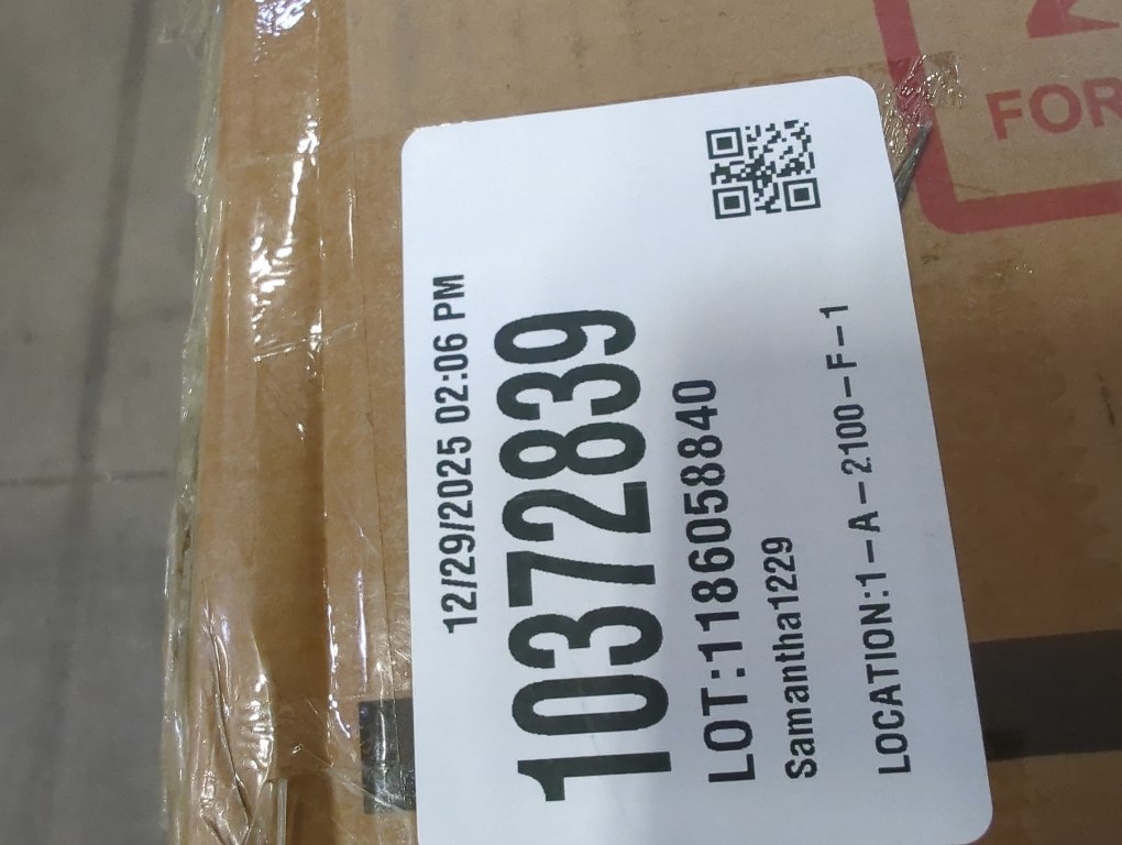 TokeShimi 24x36 Beveled Wall Mirror Decorative, Bathroom Vanity Mirrored with 1 Beveled Edge, Shatterproof Modern Frameless Mirror Bathroom Rectangle for Living Room, Entryway, Restroom