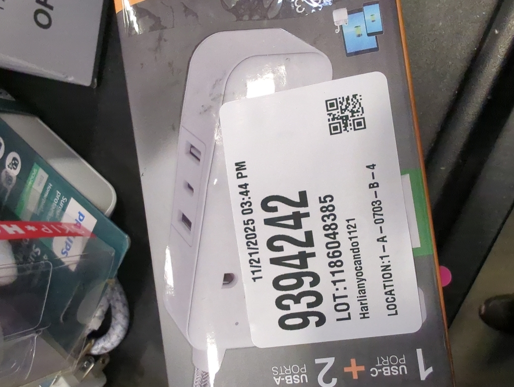 GE 2-Outlet Extension Cord 2 USB-A 1 USB-C 12W 6' Braided White/Gray