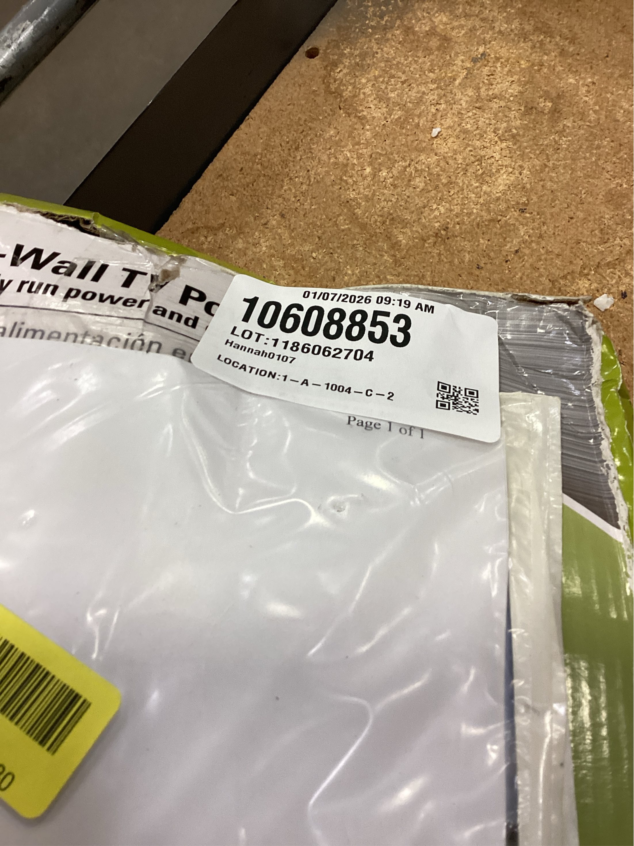 Legrand On-Q 4-27/64-in x 10-in PVC White Flat Screen Tv Kit