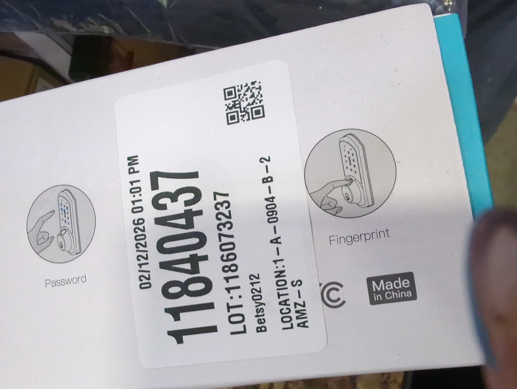 Veise VE07-L Fingerprint App Control Smart Locks with Heavy-Duty Zinc Alloy Handles, Keyless Entry for Front Door, Digital Electronic Touchscreen, Auto Lock, Waterproof, Easy Install, Matte Black