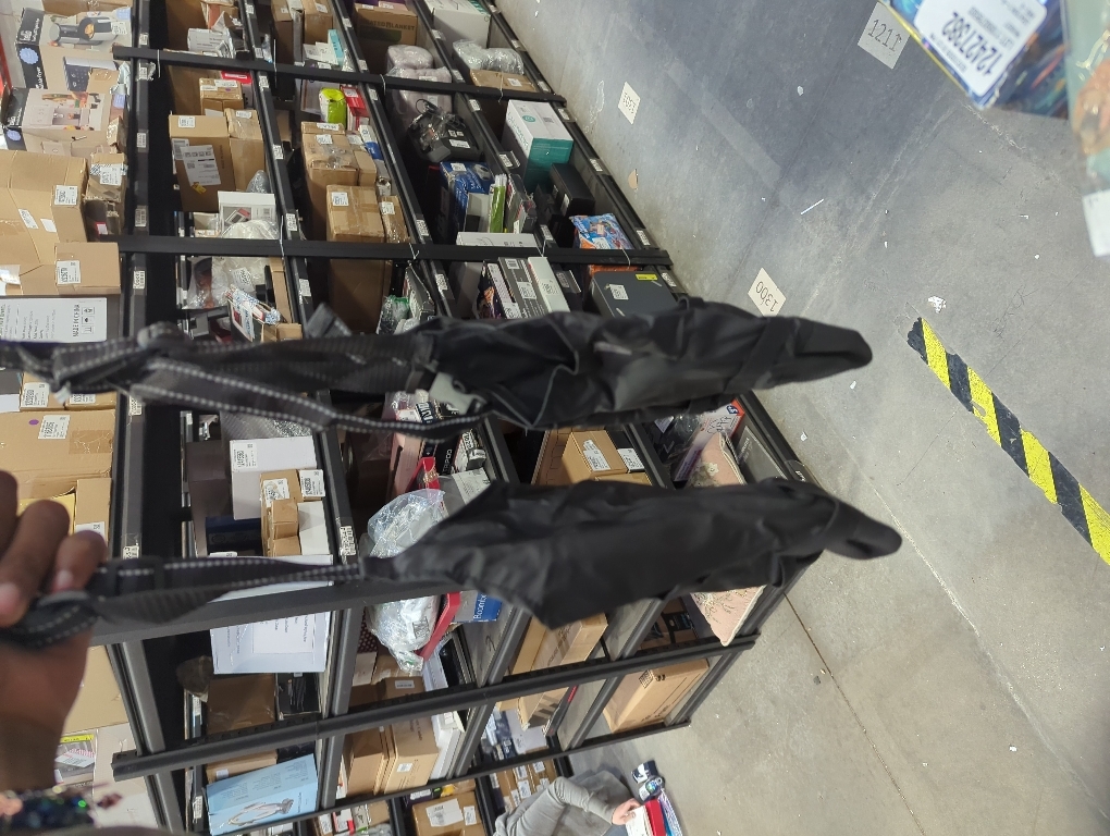 Dog Boots, high top Anti Slip, Anti Fall, Waterproof Dog Shoes, Adjustable Winter Snow Hiking Outdoor Dog Booties.Suitable for Small Medium Dogs Weighing 6-10 kilograms